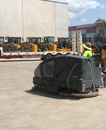 warehouse sweeping service